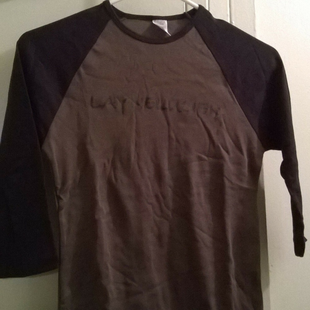 Junior T-SHIRT Black & Gray Top Small Petite